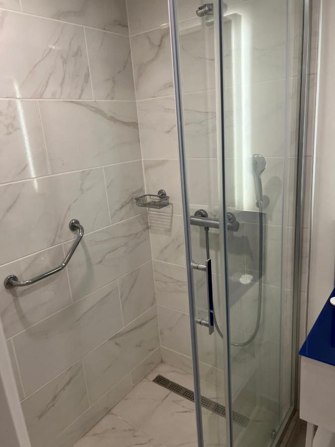 The Best Beach Aparthotel Orbi City 巴统 外观 照片